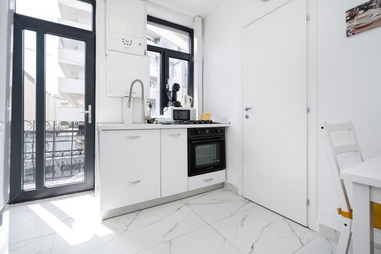 Monza Apartment-Ultracentral Bukares Bagian luar foto