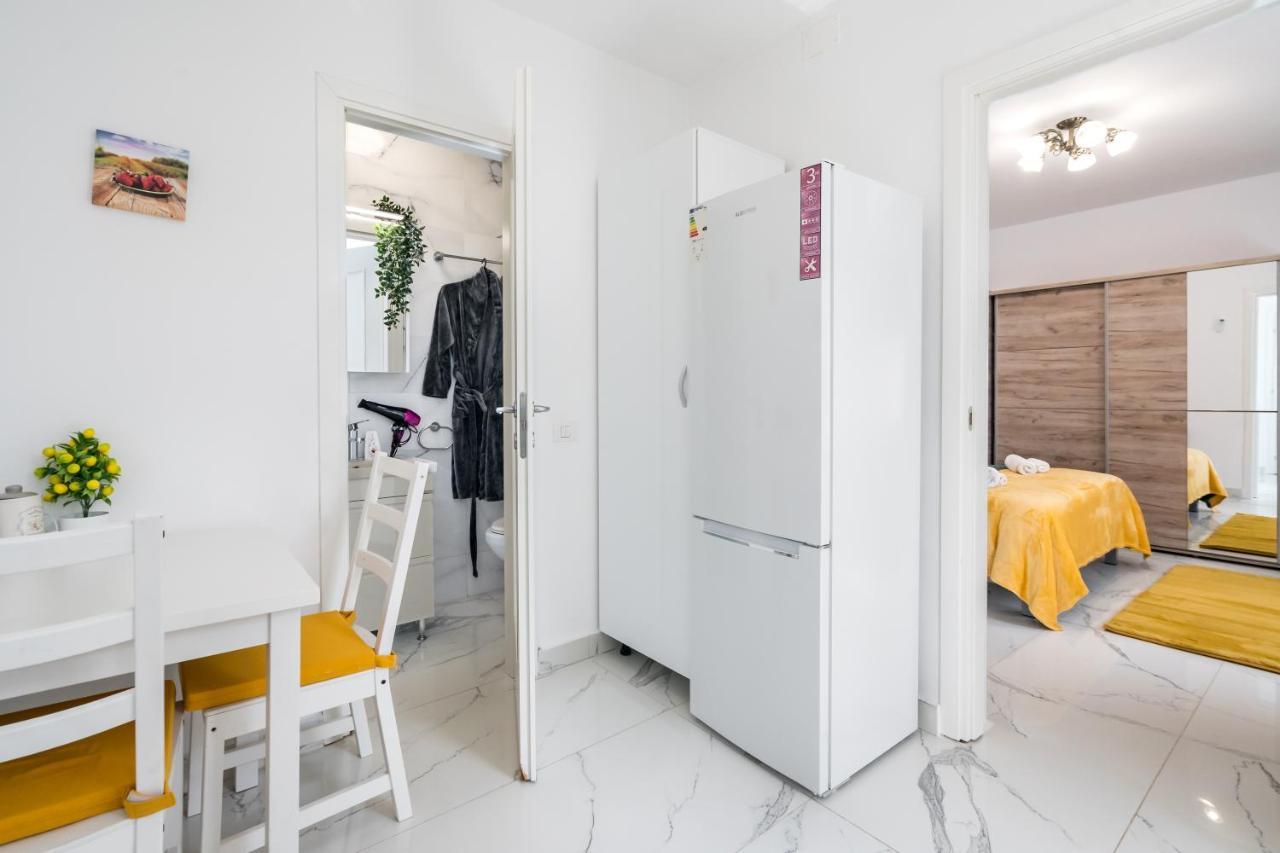 Monza Apartment-Ultracentral Bukares Bagian luar foto