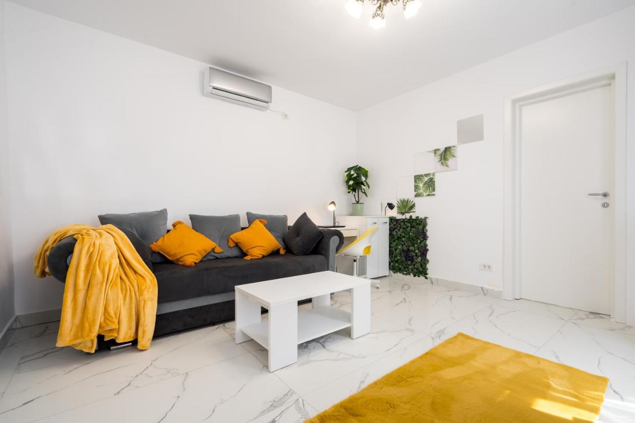 Monza Apartment-Ultracentral Bukares Bagian luar foto